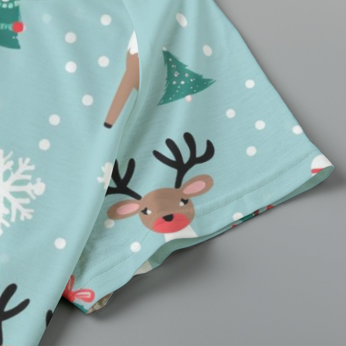 Eco-friendly  All-Over Print Women's cropped Raglan T-shirt With Short Sleeve