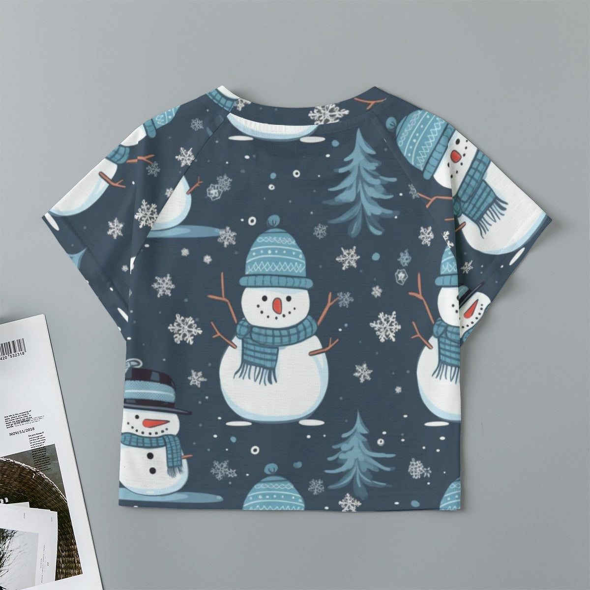 Eco-friendly  All-Over Print Women's cropped Raglan T-shirt With Short Sleeve