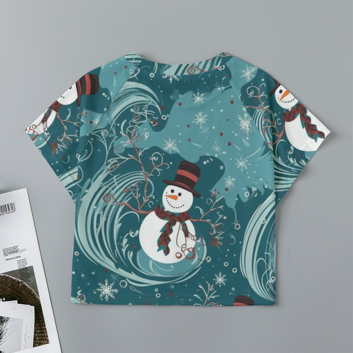 Eco-friendly  All-Over Print Women's cropped Raglan T-shirt With Short Sleeve