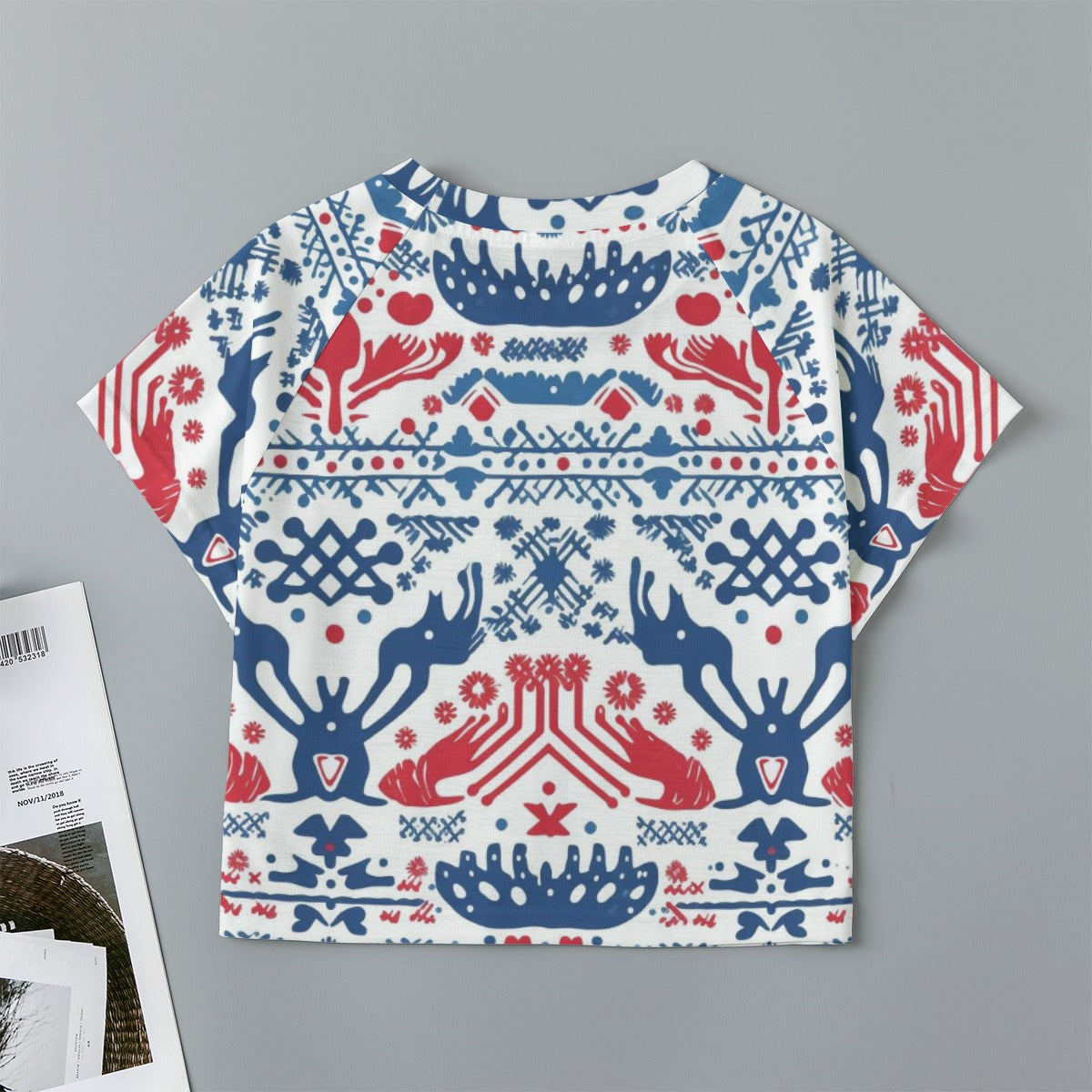 Eco-friendly  All-Over Print Women's cropped Raglan T-shirt With Short Sleeve