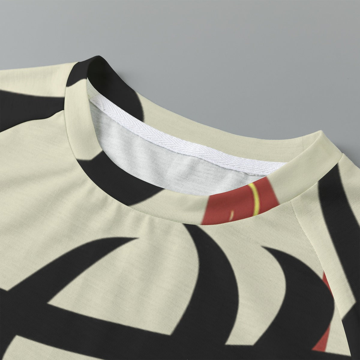 Eco-friendly  All-Over Print Women's cropped Raglan T-shirt With Short Sleeve